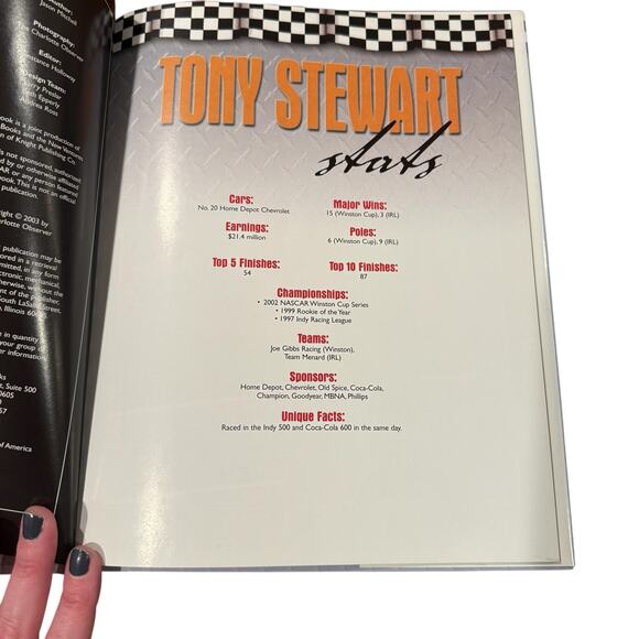 Tony Stewart Driven to Win hardback book Winston Cup Champion - Picture 4 of 6